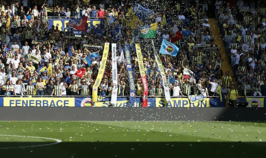 Fenerbahçe, Kadın ve Çocuk Taraftarlara Ücretsiz Bilet Veriyor